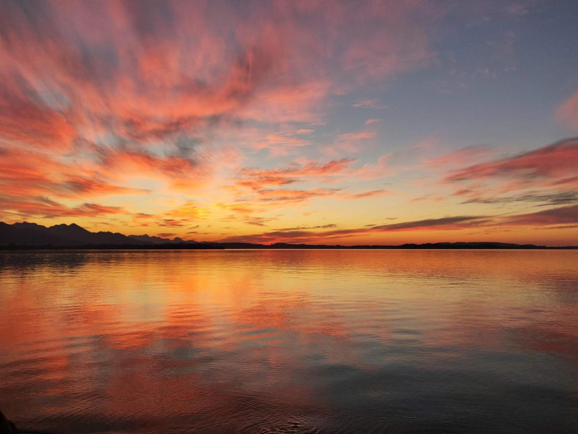 Chiemsee Apartments Altenmarkt an der Alz 客房 照片